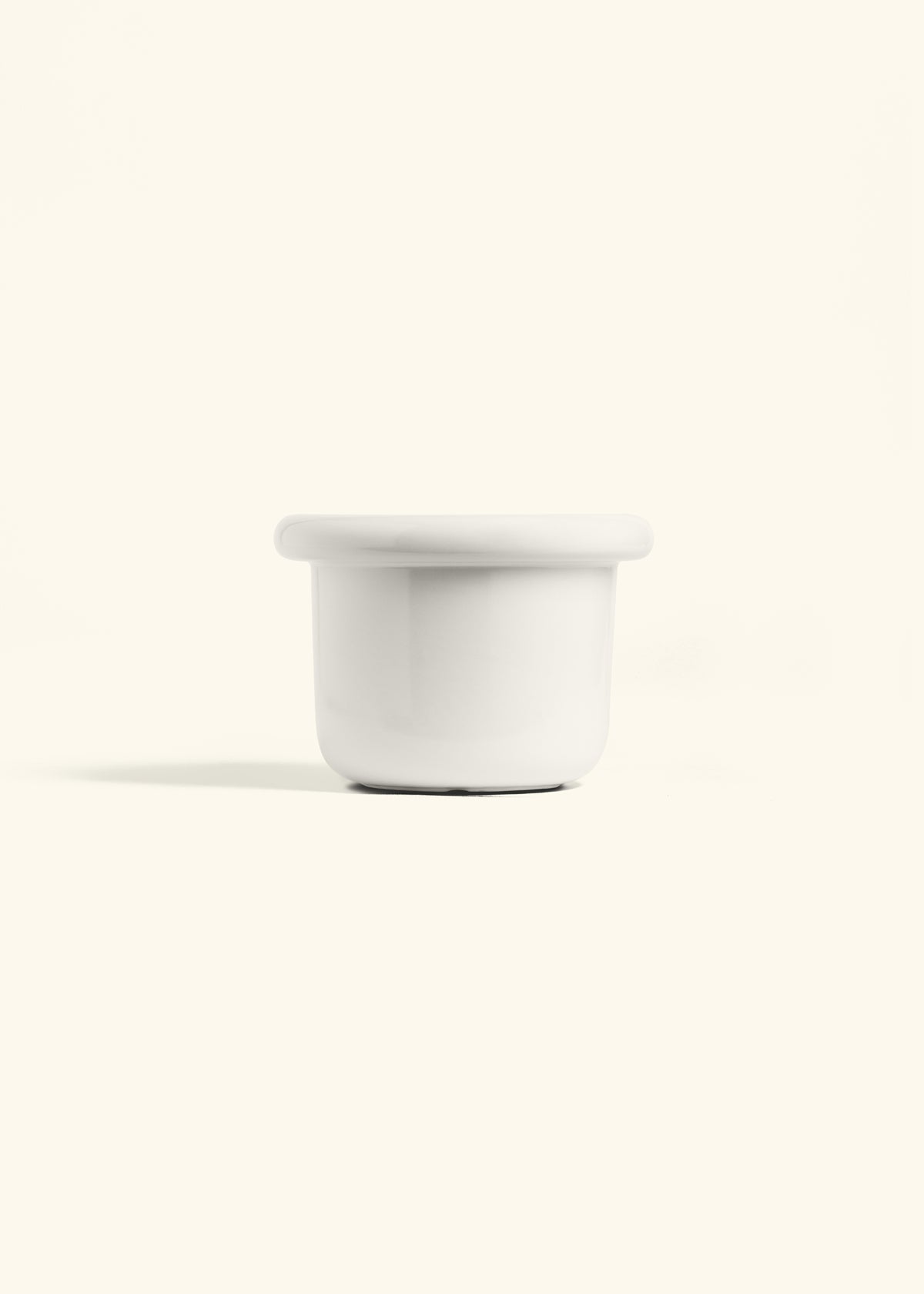 Polar White Fat Lip Planter