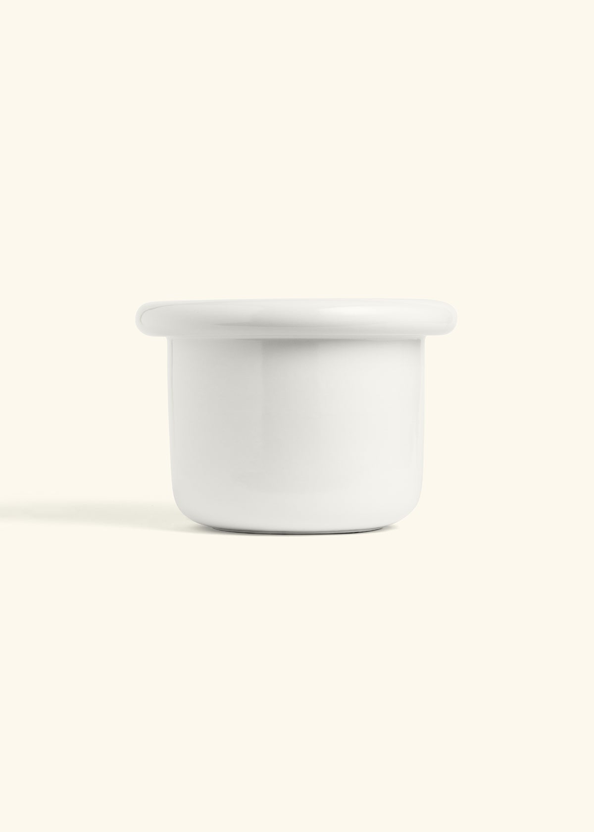 Polar White Fat Lip Planter